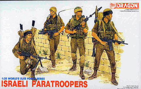ISRAELI PARATROOPERS (1:35) Dragon 3001 - ISRAELI PARATROOPERS