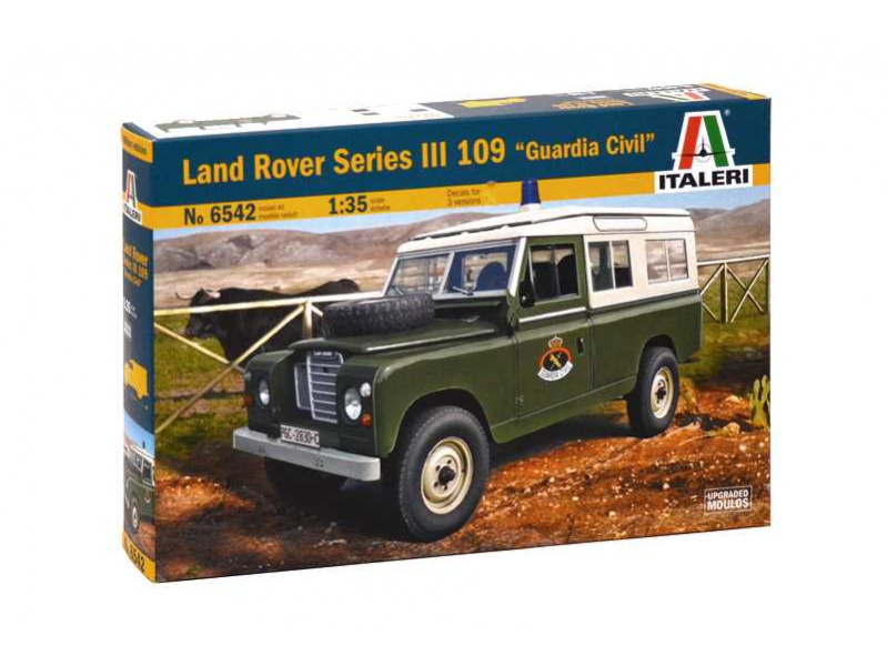 Model Kit auto 6542 – LAND ROVER III 109 „Guardia Civil“ (1:35)(1:35) Italeri 6542 - Model Kit auto 6542 – LAND ROVER III 109 „Guardia Civil“ (1:35)