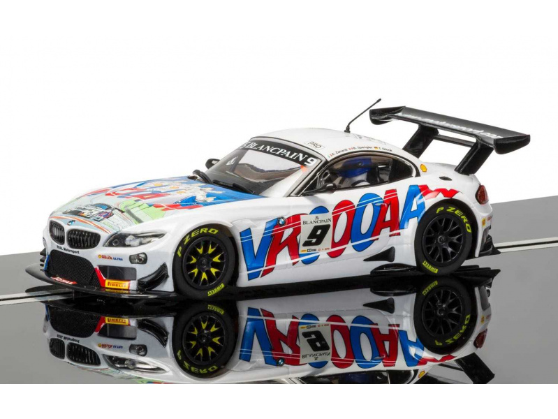 Autíčko GT SCALEXTRIC C3855 - BMW Z4 GT3 ROAL Motorsport Spa 2015 (1:32)(1:32) Scalextric C3855 - Autíčko GT SCALEXTRIC C3855 - BMW Z4 GT3 ROAL Motorsport Spa 2015 (1:32)