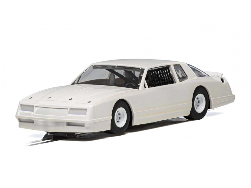 Autíčko Super Resistant SCALEXTRIC C4072 - Chevrolet Monte Carlo 1986 - White (1:32)(1:32) Scalextric C4072 - Autíčko Super Resistant SCALEXTRIC C4072 - Chevrolet Monte Carlo 1986 - White (1:32)