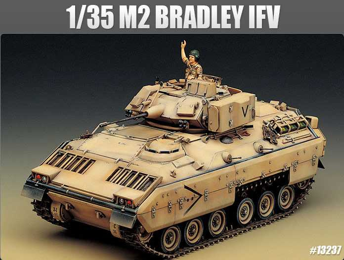 M2 BRADLEY IFV (1:35) Academy 13237 - M2 BRADLEY IFV