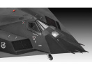 Lockheed Martin F-117A Nighthawk Stealth Fighter (1:72) Revell 03899 - Detail