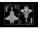 F-35 A LIGHTNING II CTOL version (1:72) Italeri 1409 - Obsah