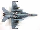 USN F/A-18E VFA-143 "PUKIN DOGS" (1:72) Academy 12547 - Model